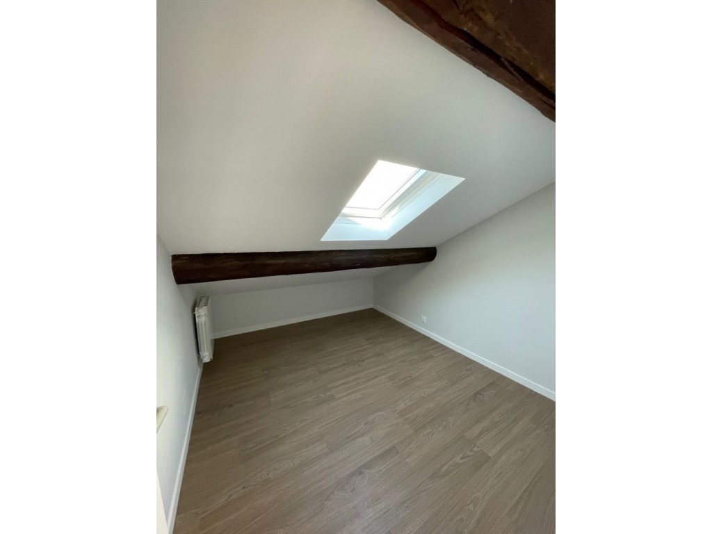 Appartement F3 - NANCY *