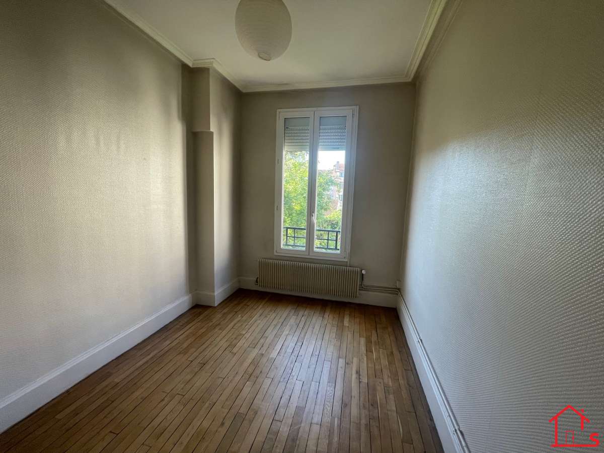 Appartement F3 - NANCY *