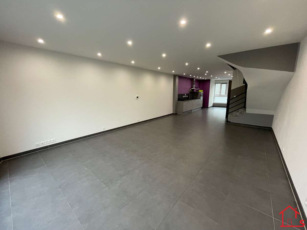 Maison F5 - MARBACHE*