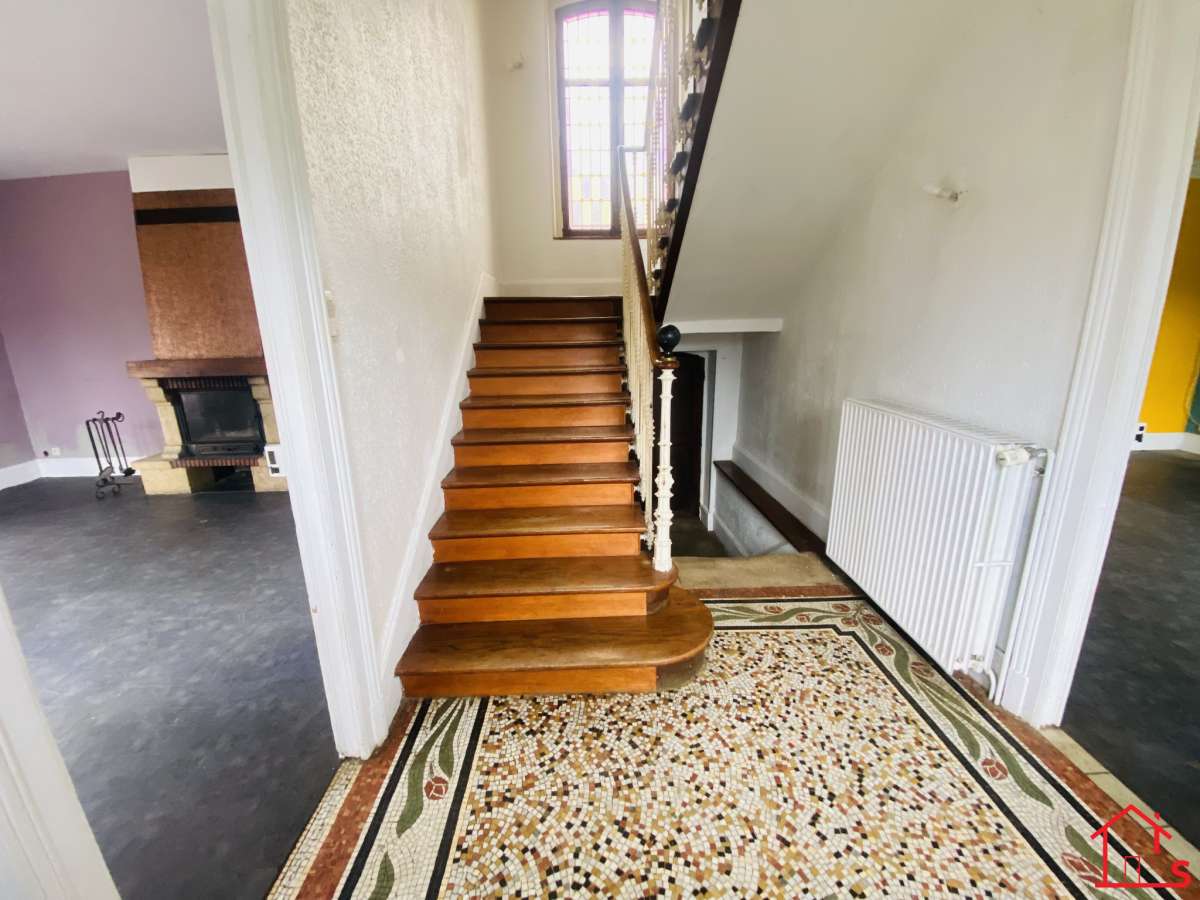 Maison pleine de charme entre Metz et Nancy   Belleville   +1000 m2 de terrain