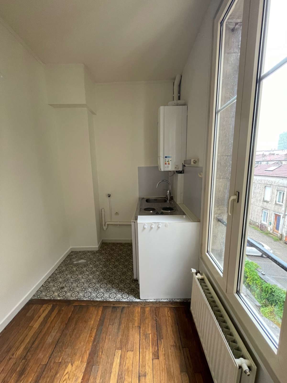Appartement F2 rue Mon Désert à NANCY *