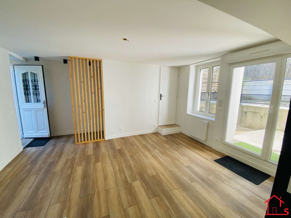 Maison rénovée avec charme, idéale pour un premier achat ou un investissement locatif