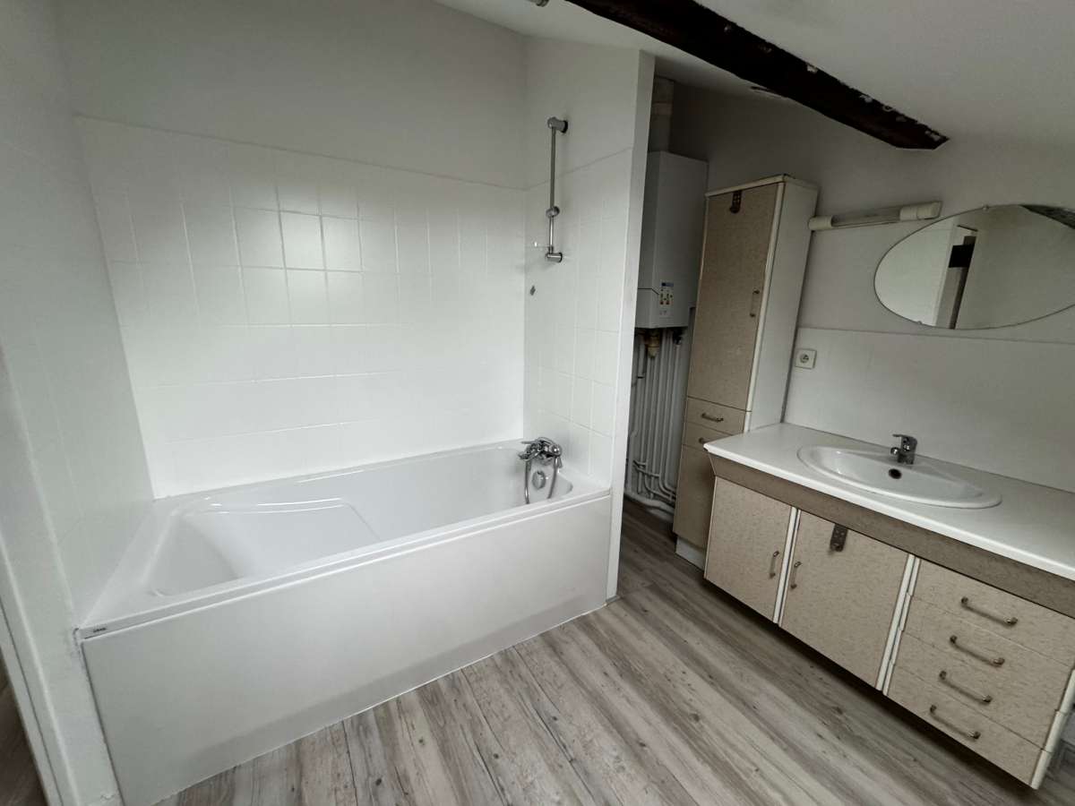 Appartement F2 Rue de la République JARVILLE