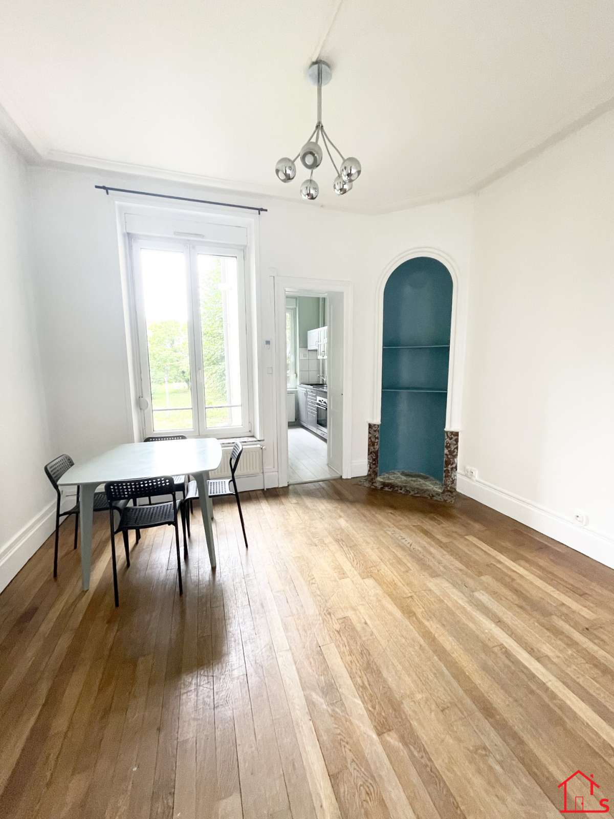 Appartement F2 meublé à NANCY*