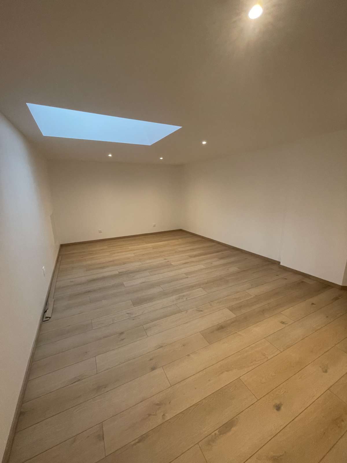 Maison F5 - AUTREVILLE SUR MOSELLE *