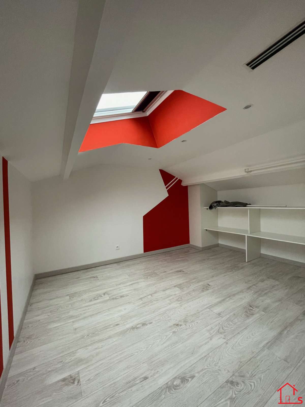 Maison F5 - MARBACHE*