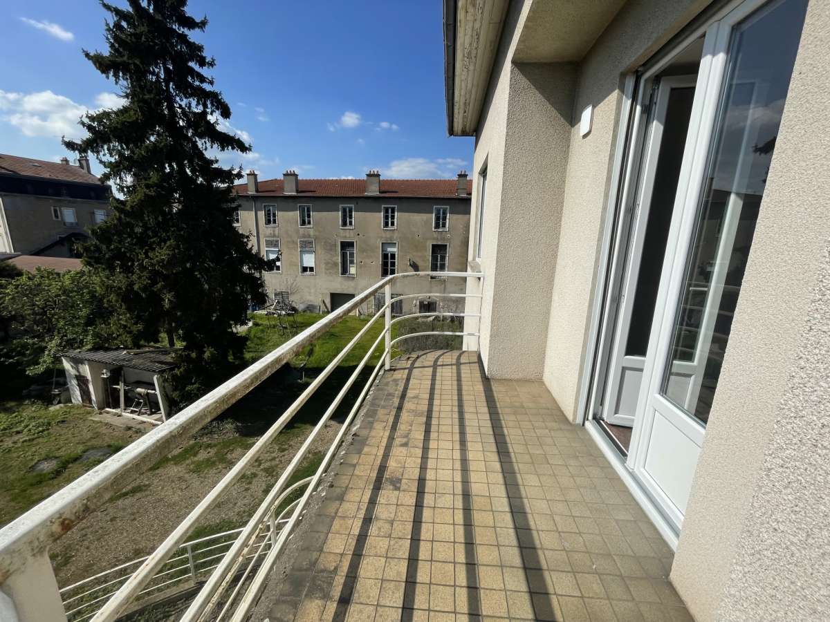 Appartement F4 - PONT A MOUSSON*