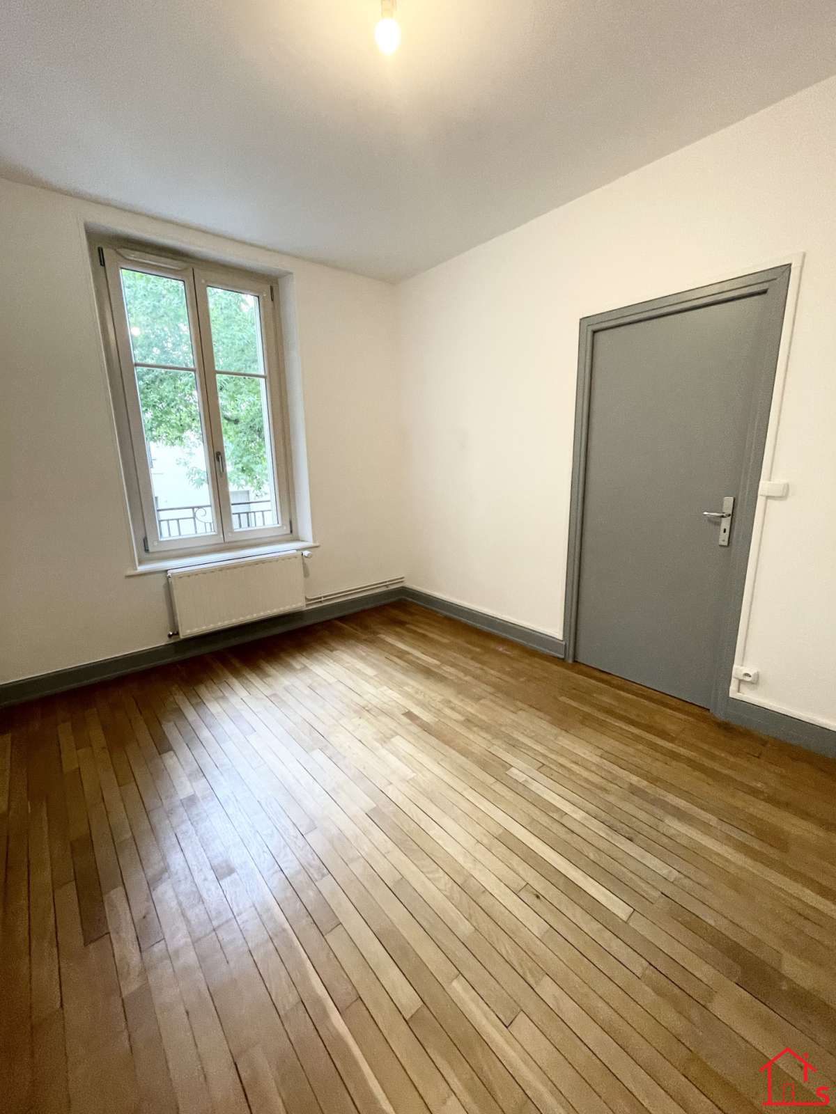 Appartement F2 à NANCY proche ARTEM