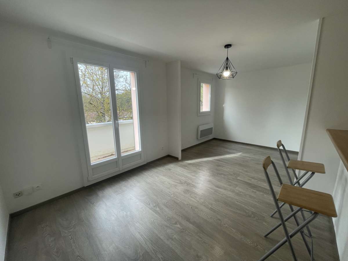 Studio - VILLERS LES NANCY*