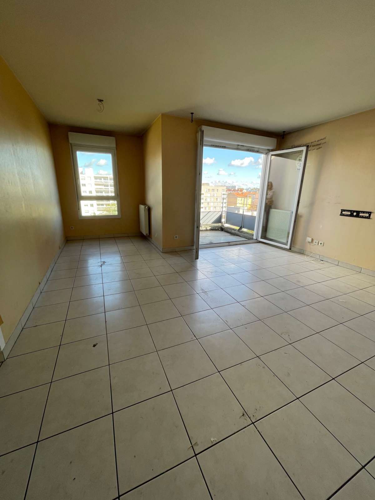 Appartement - LYON 8EME