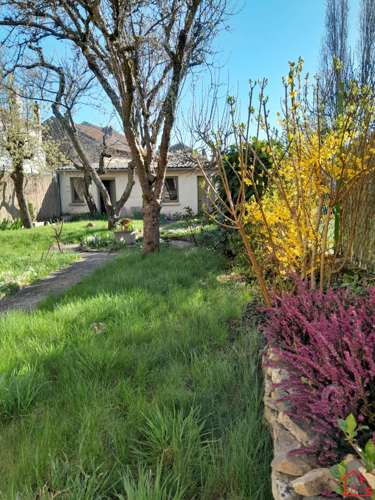Maison de charme - 4 chambres   Jardin   Garage