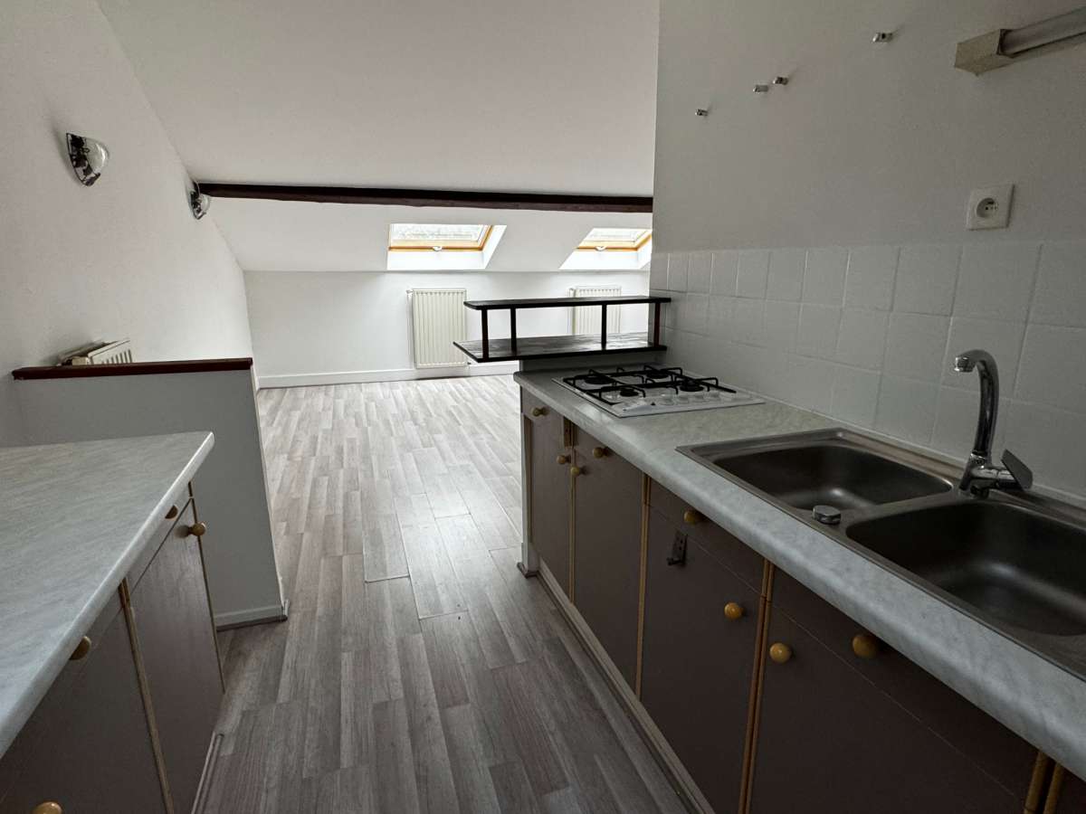 Appartement F2 Rue de la République JARVILLE