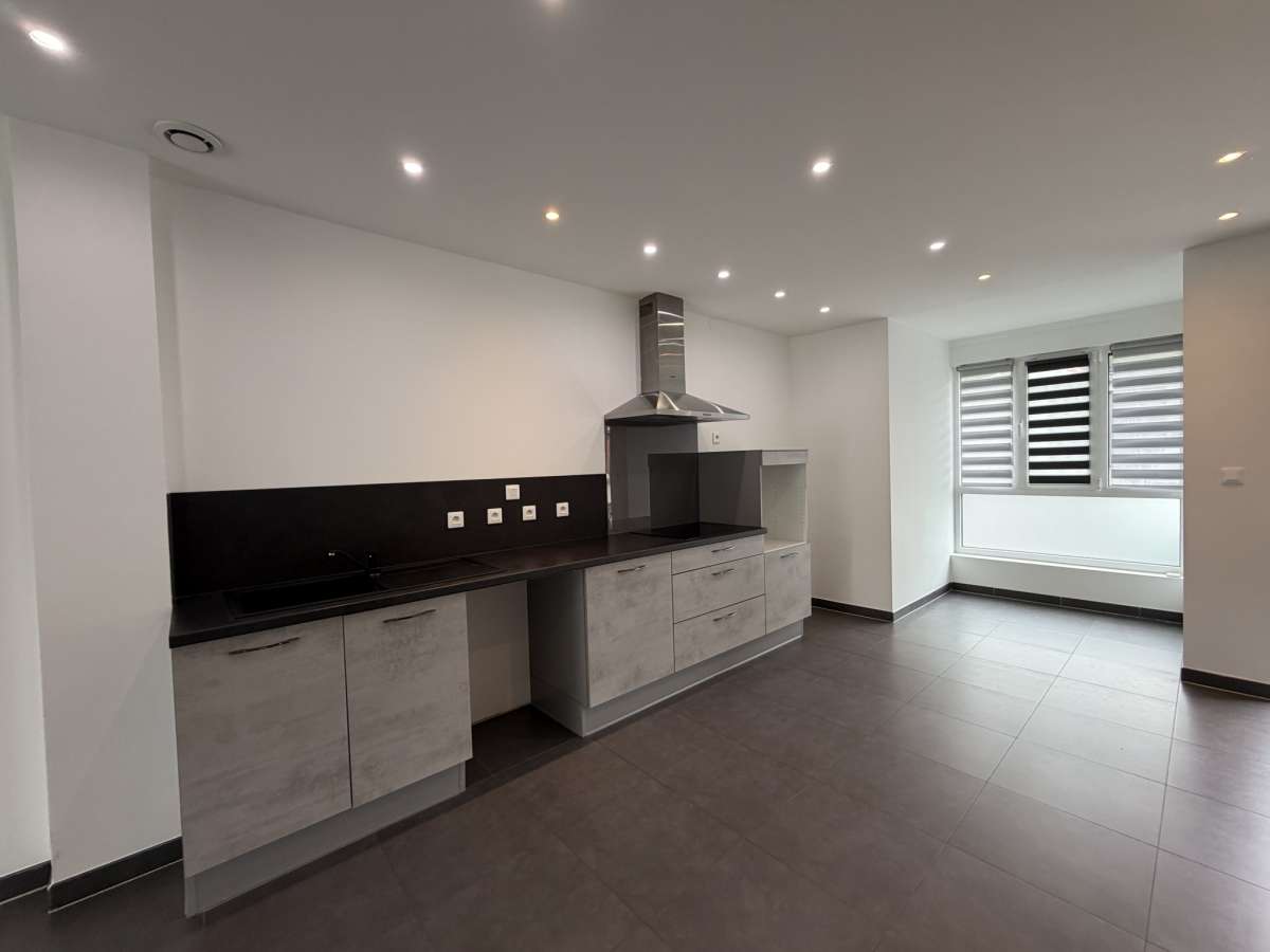 Maison F5 - MARBACHE*