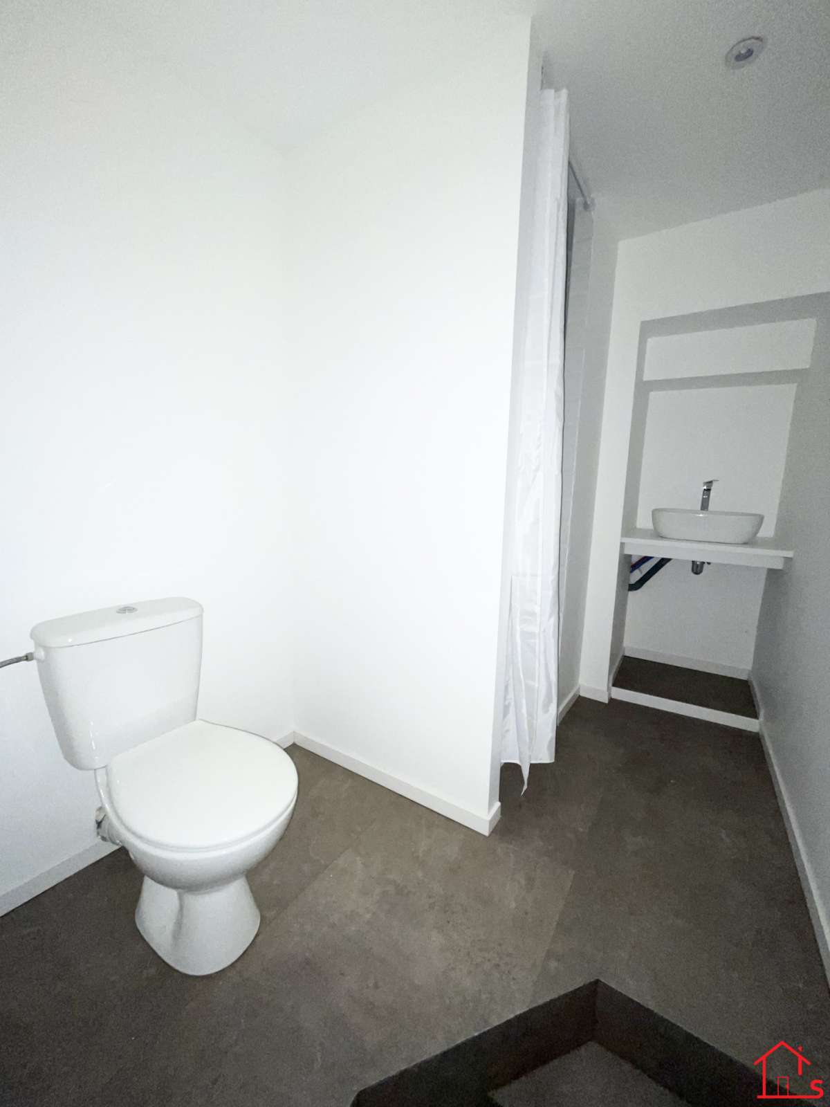 Studio neuf Rue de l'Imagerie PONT A MOUSSON *