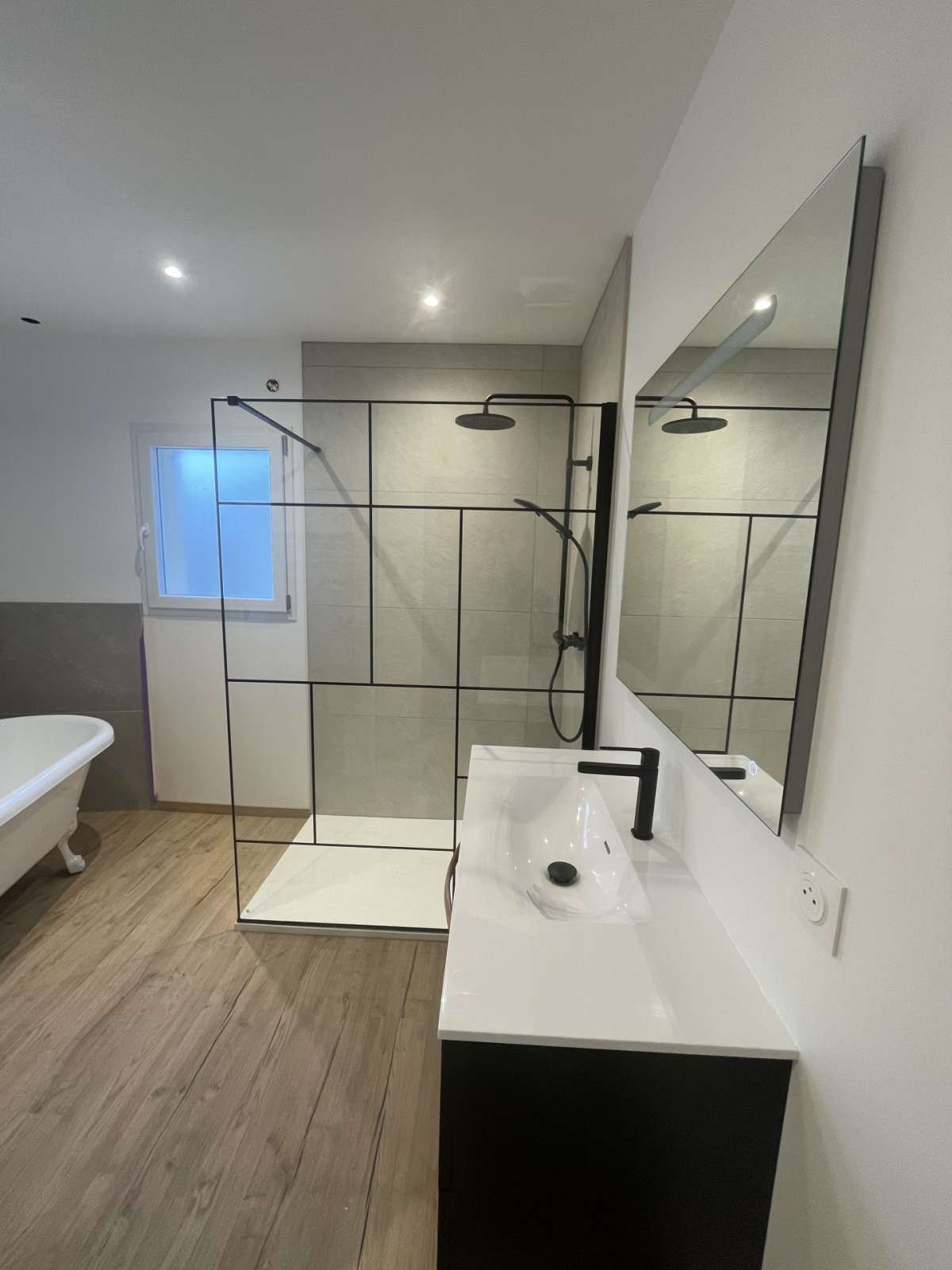 Maison F5 - AUTREVILLE SUR MOSELLE *