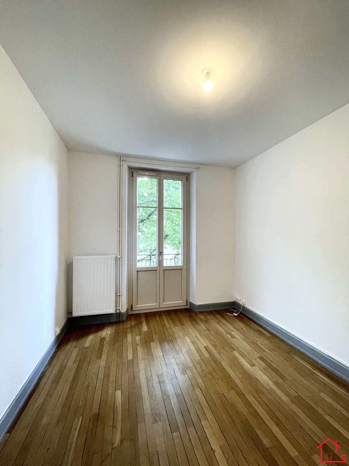 Appartement F2 à NANCY proche ARTEM