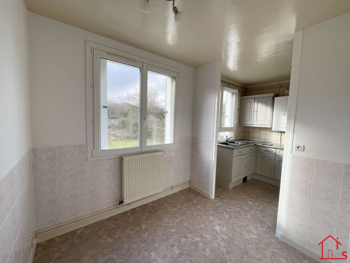 Appartement F3 avec jardin DIEULOUARD*