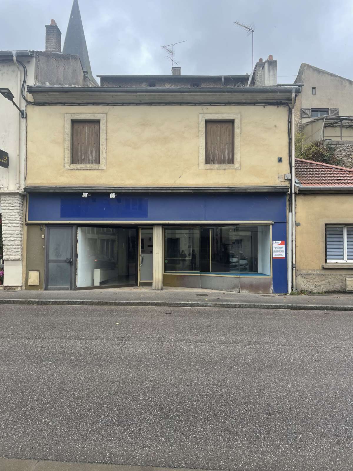 Local commercial - DIEULOUARD