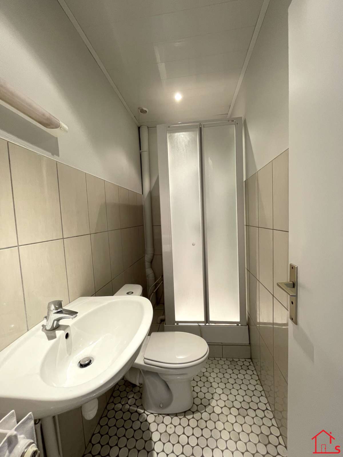 Appartement F2 en tres bon état général