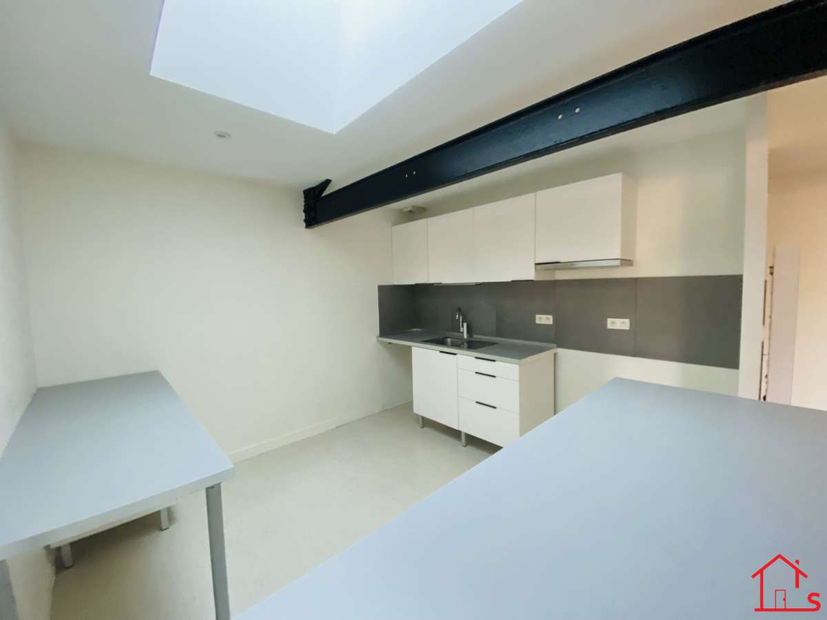 Charmant Appartement au Cœur de Pont-à-Mousson   2 Parkings Intérieurs