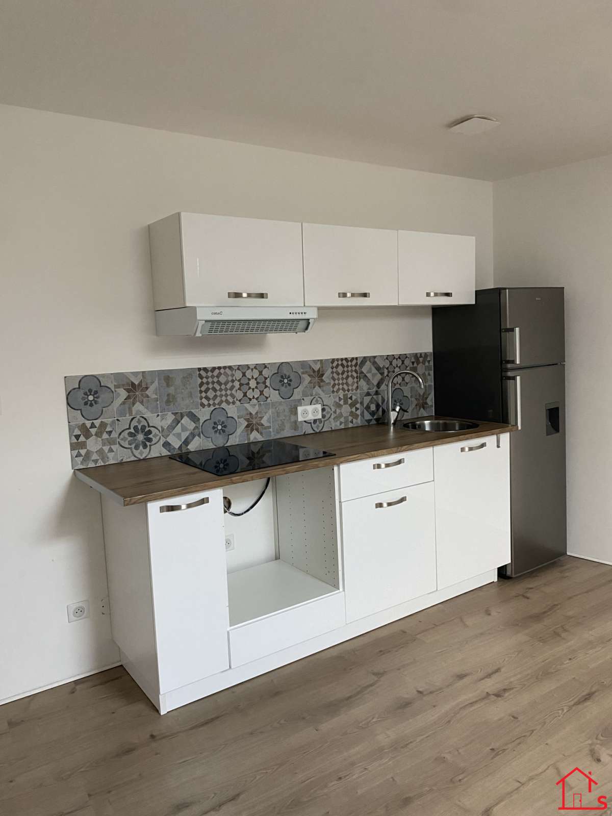 Appartement F2 au 2e étage avec climatisation