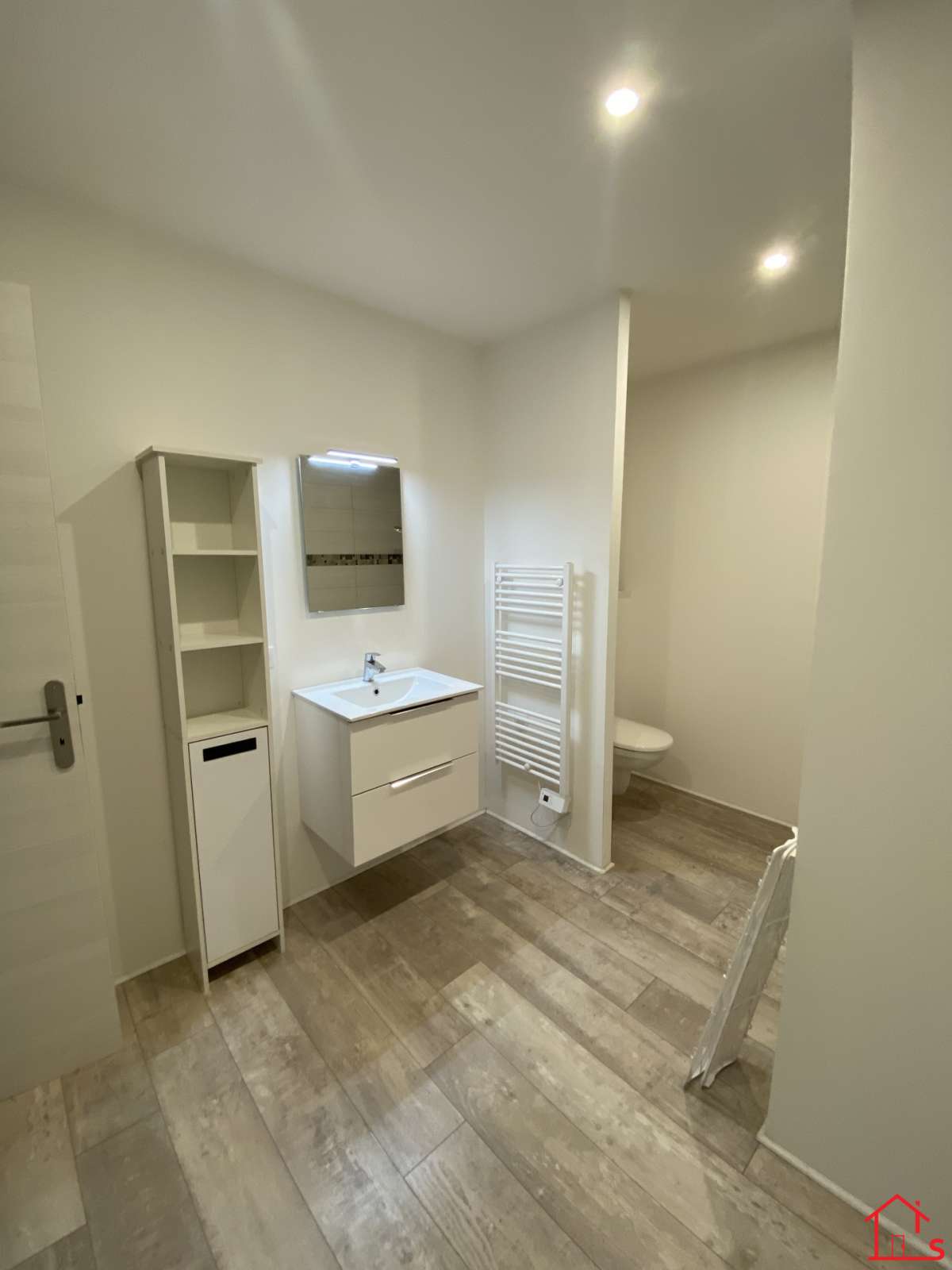 Appartement F2 au 2e étage avec climatisation