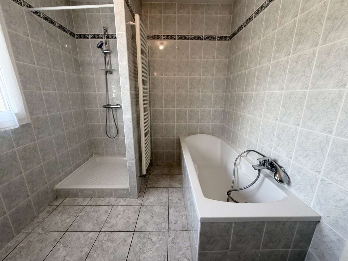 Maison F5 - DIEULOUARD*