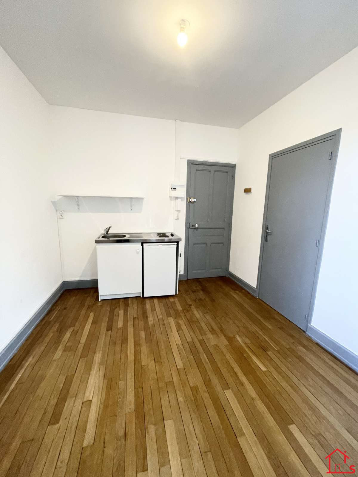 Appartement F2 à NANCY proche ARTEM