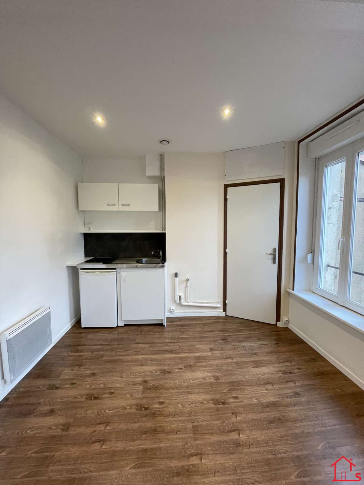 Appartement F2 proche IUT Charlemagne à NANCY*