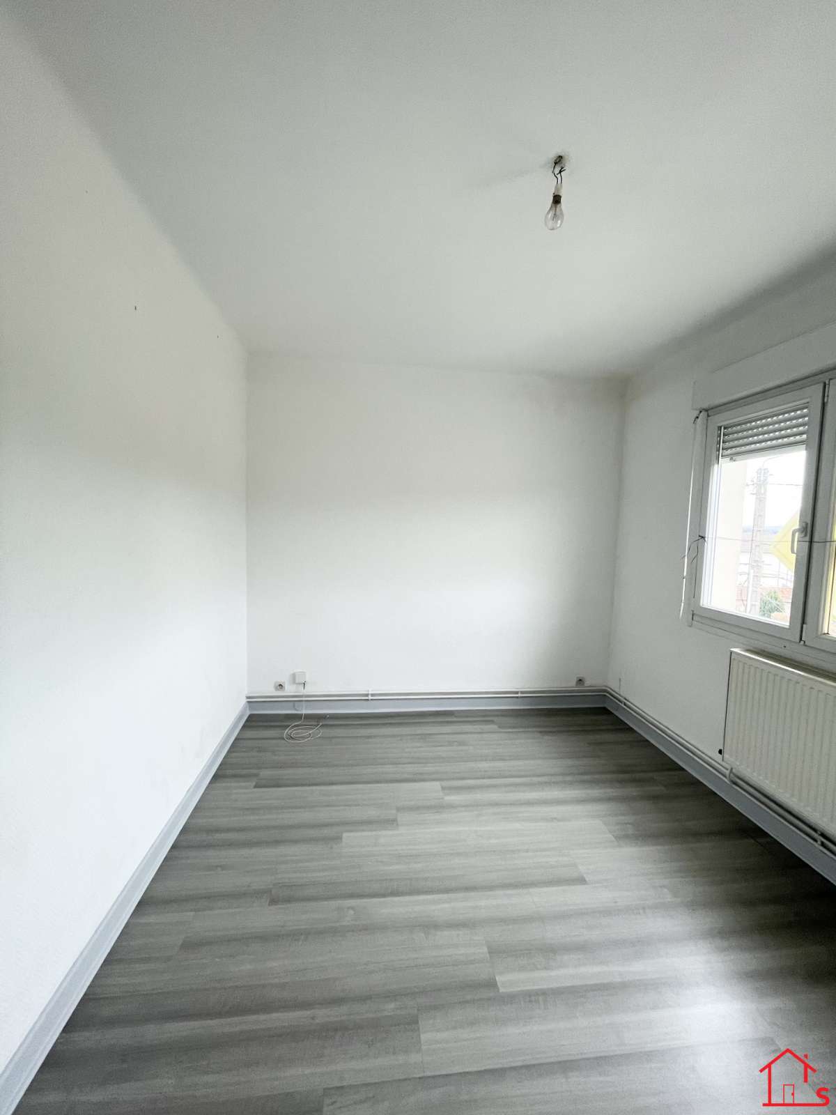 Appartement F2 à BELLEVILLE