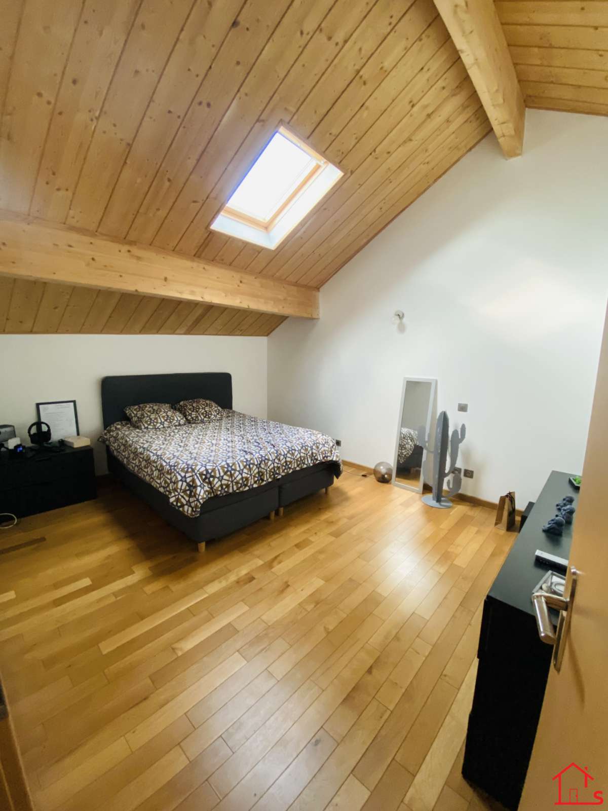 Beau duplex rénové à neuf à Saizerais