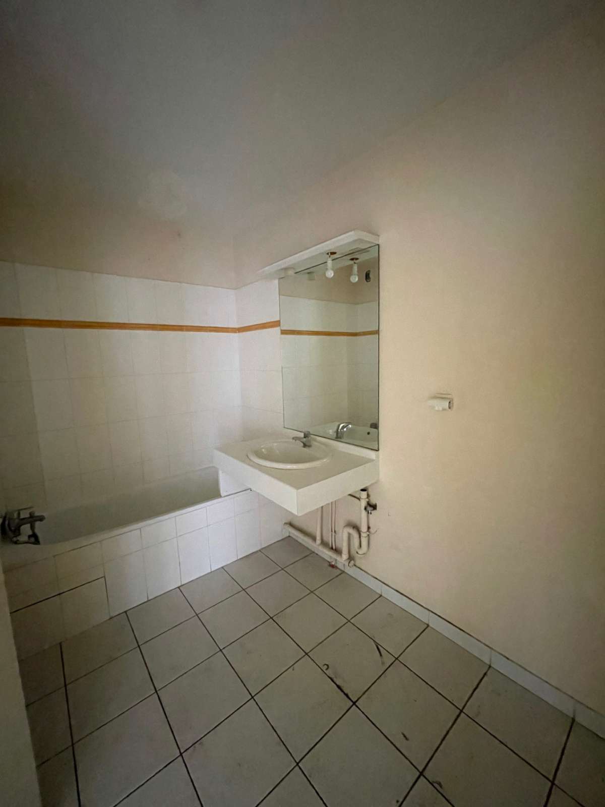 Appartement - LYON 8EME