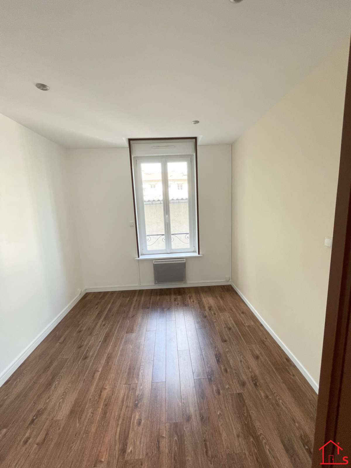 Appartement F2 - NANCY*