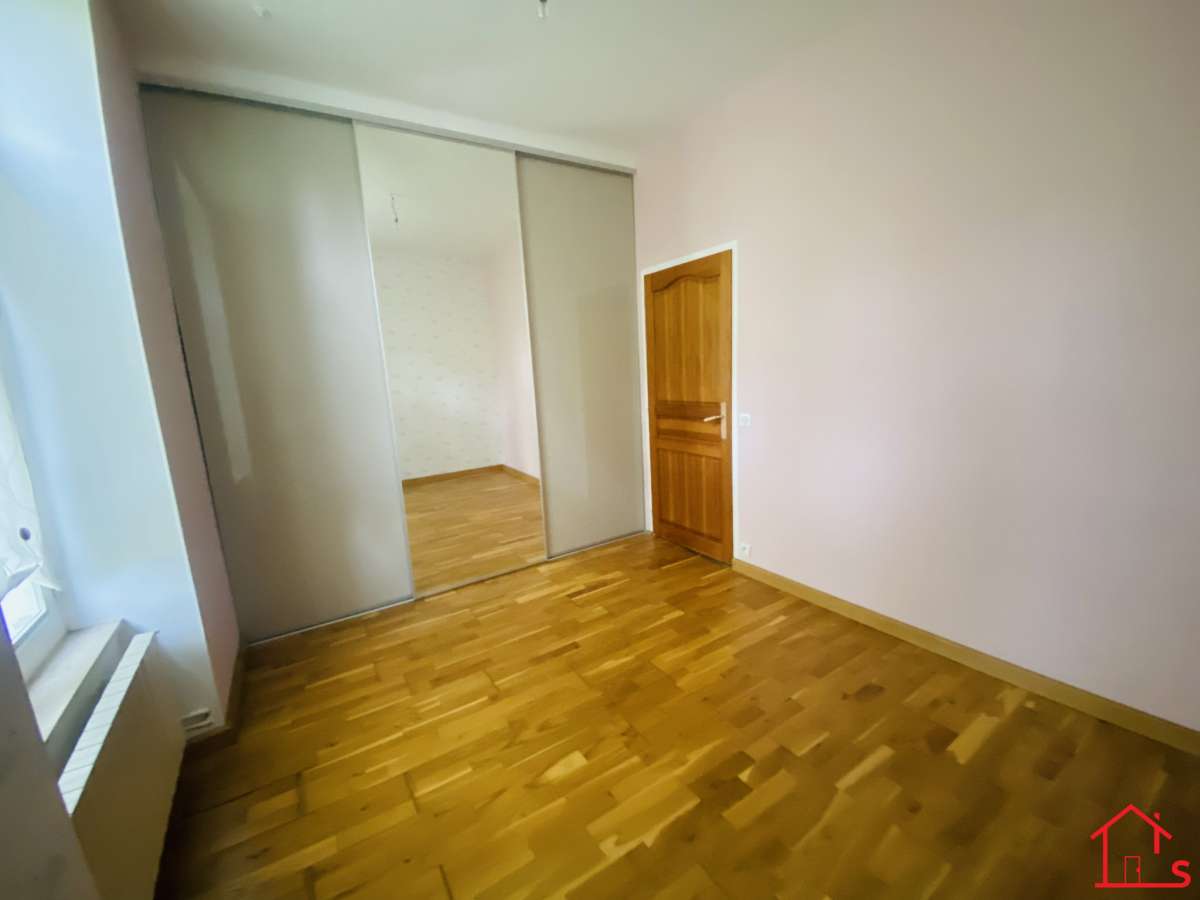 Maison/Appartement à Dieulouard 125 m2 avec jardin et garages