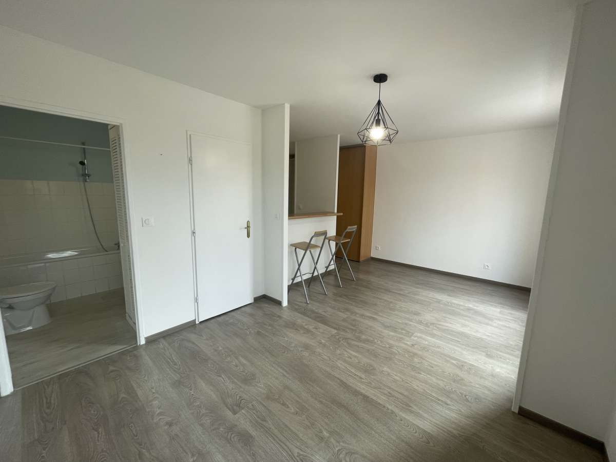 Studio - VILLERS LES NANCY*