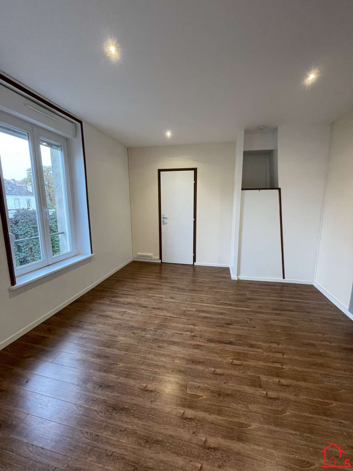 Appartement F2 proche IUT Charlemagne à NANCY*