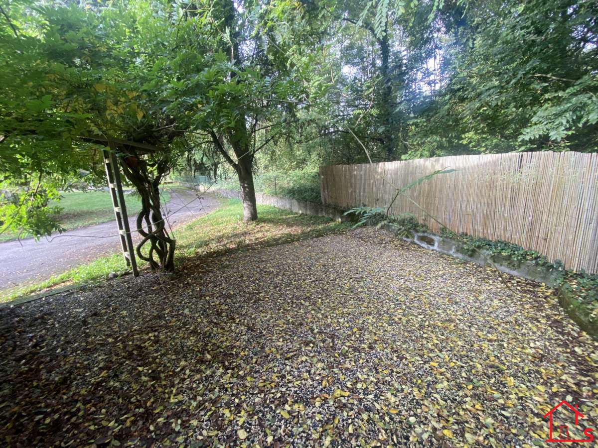 Maison/Appartement à Dieulouard 125 m2 avec jardin et garages