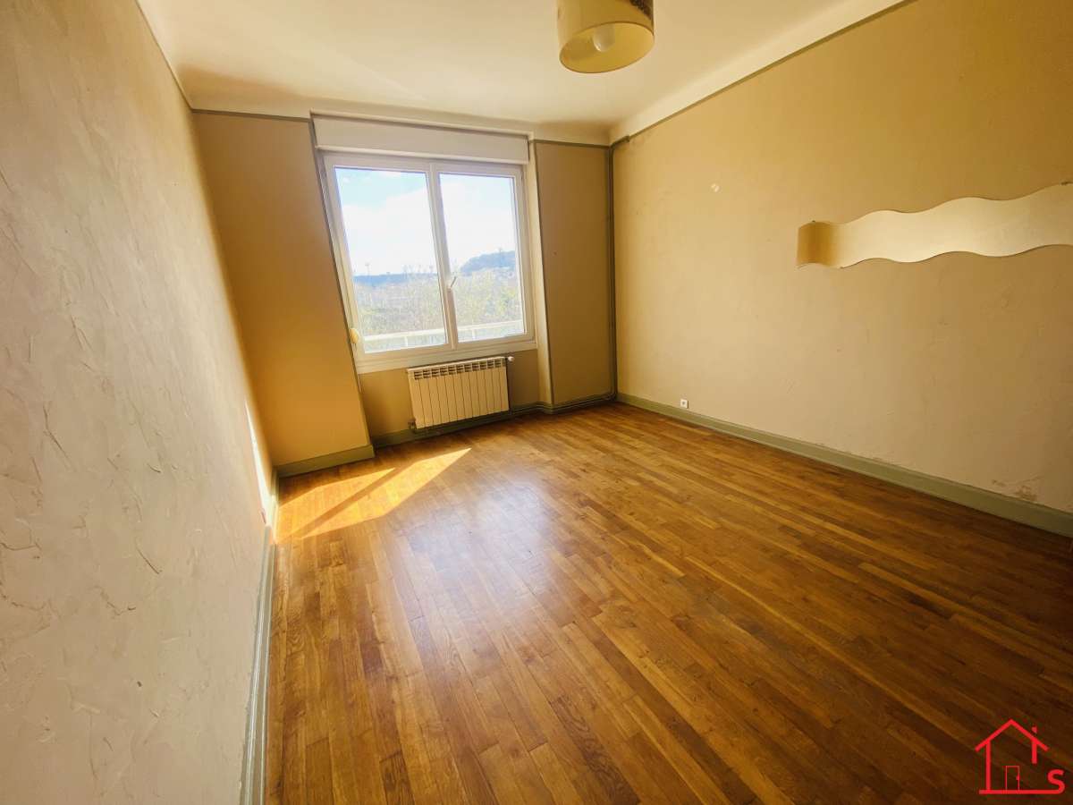 Appartement 3 pièces à Pompey, centre-ville, vue Moselle