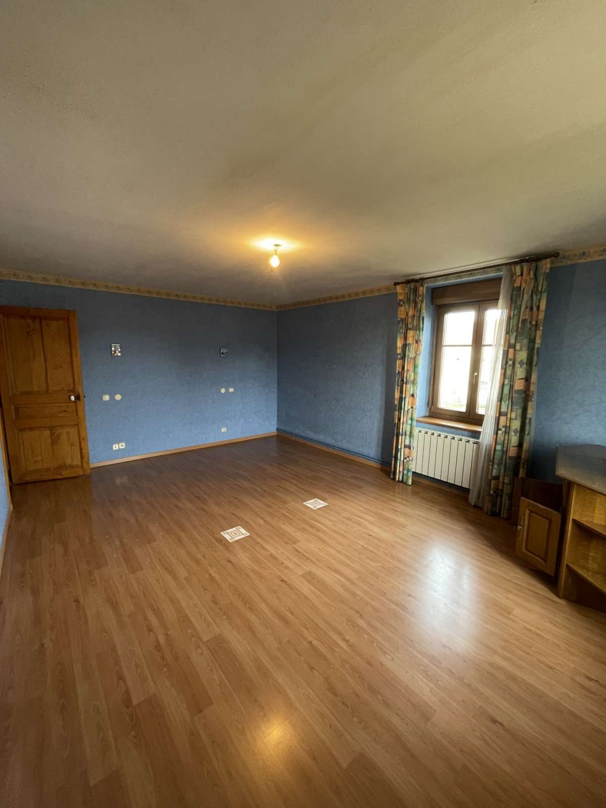 Maison F7 - LIMEY-REMENAUVILLE *