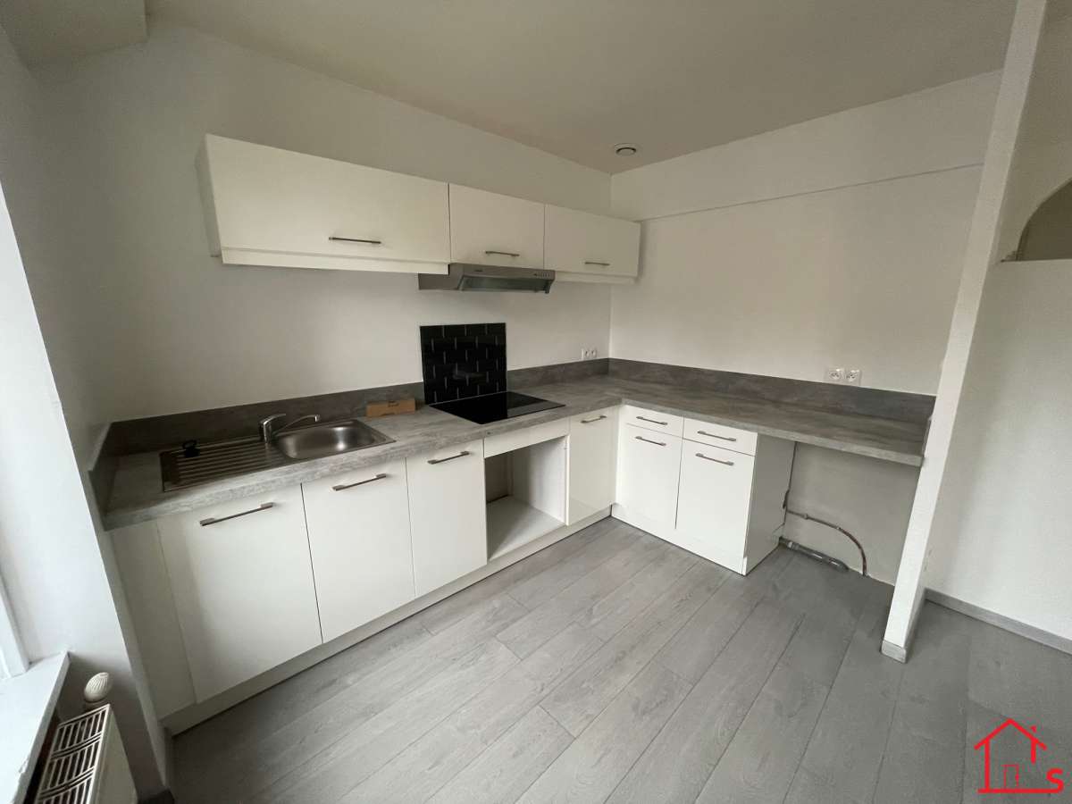 Maison F4 - AUTREVILLE-SUR-MOSELLE*