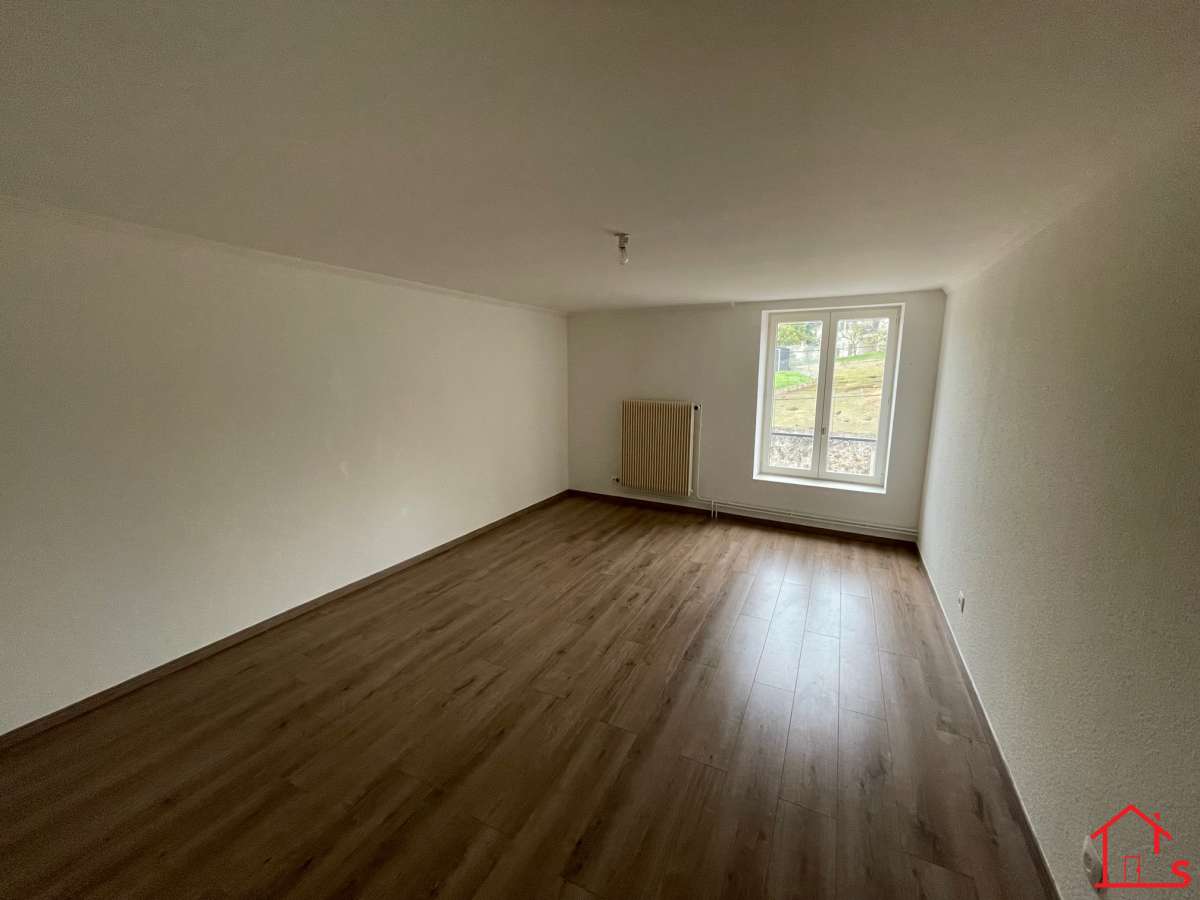 Maison F4 - AUTREVILLE-SUR-MOSELLE*