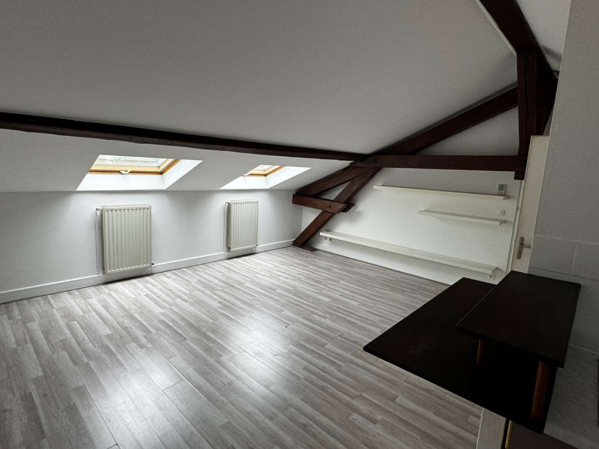 Appartement F2 Rue de la République JARVILLE