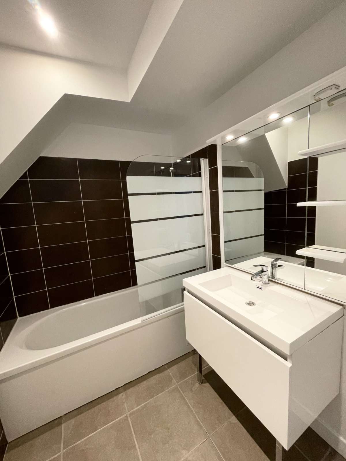 Appartement F2 - LANEUVEVILLE DEVANT NANCY