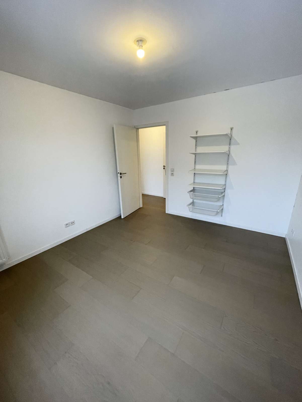 Appartement F5 - LANEUVEVILLE *